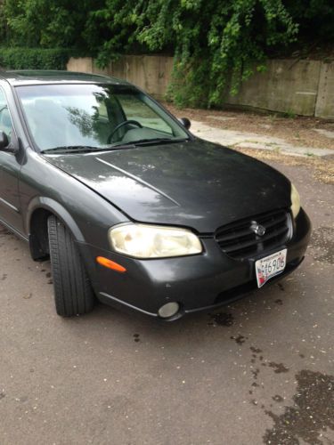 2000 nissan maxima se sedan 4-door 3.0l