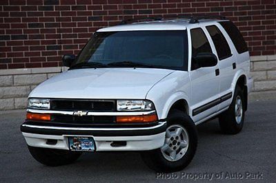 01 blazer ls 4x4 4wd power options abs a/c tow hooks white very clean