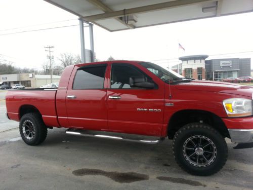 2006 dodge ram pick up mega cab 4x4