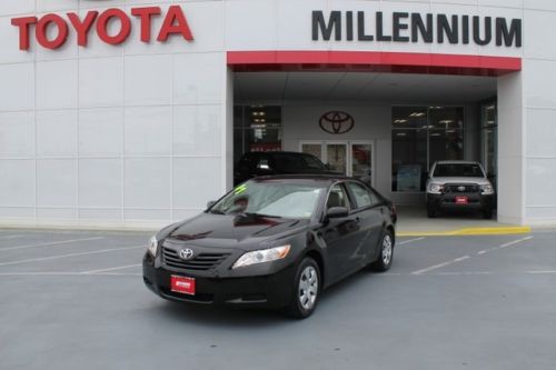 2007 toyota le with moonroof package