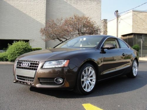 Beautiful 2011 audi a5 2.0t quattro, premium plus, warranty