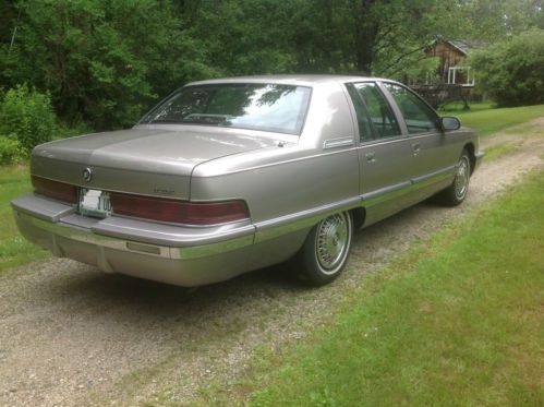 1995 Buick Roadmaster LT1 - 2 owner, southern car, excellent cond!! 118k mi, US $3,950.00, image 9