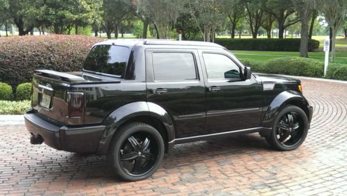2008 custom dodge nitro concept pick-up truck
