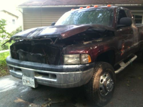 2000 dodge ram 3500 quad cab 4wd 5 speed manual fire damaged