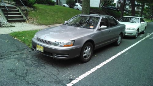 1993 Lexus ES300 Base Sedan 4-Door 3.0L Clean carfax 44,510 original miles clean, image 2