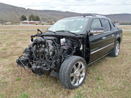 2001 cadillac escalade ext awd premium wrecked rebuildable damaged