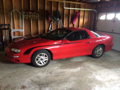 1995 chevrolet camaro z28  custom!!  many new parts-----see pics!!!