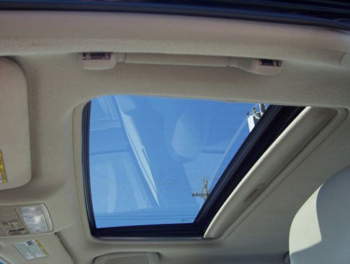 2011 Toyota Camry XLE, US $16,995.00, image 2