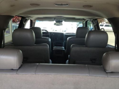 2004 Chevrolet Suburban 1500, image 21