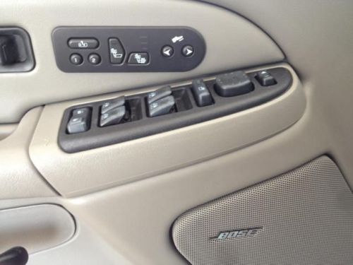 2004 Chevrolet Suburban 1500, image 22
