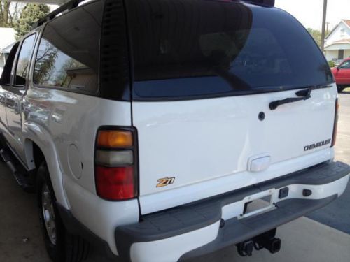 2004 Chevrolet Suburban 1500, image 23