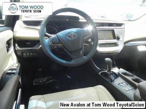 2014 toyota avalon hybrid limited