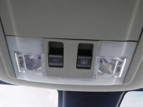 2011 lincoln mkx base