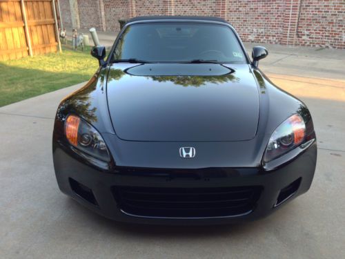 2003 honda s2000 base convertible 2-door 2.0l very clean, original