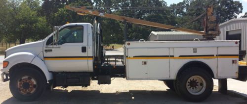 Ford f-650 service truck