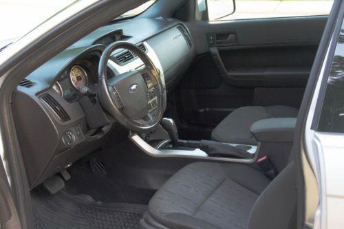 2009 Ford Focus SE Coupe 2-Door 2.0L, US $6,200.00, image 3