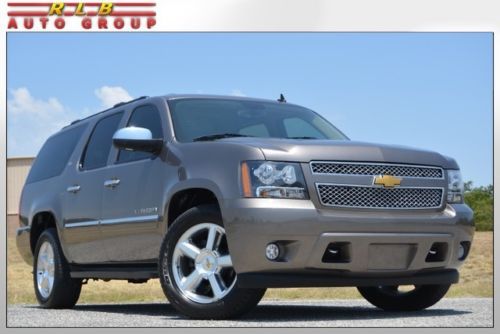 2011 suburban ltz 4x4 immaculate one owner! navigation! entertainment! loaded!