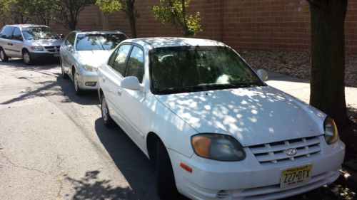 2003 hyundai accent gl sedan 4-door 1.6l