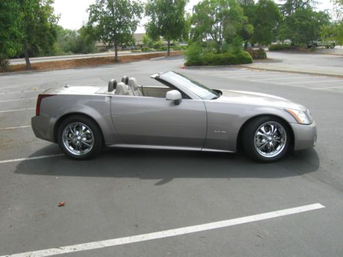 2005 cadillac xlr base convertible 2-door 4.6l