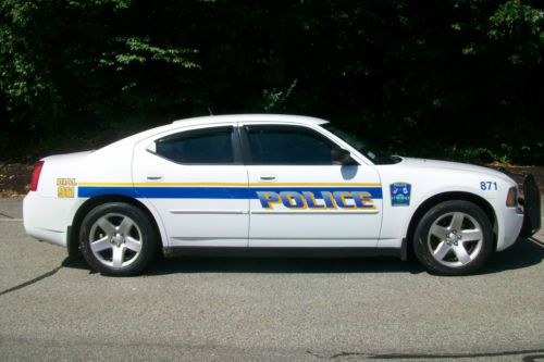 10 dodge charger police rare v6 runs drives looks great