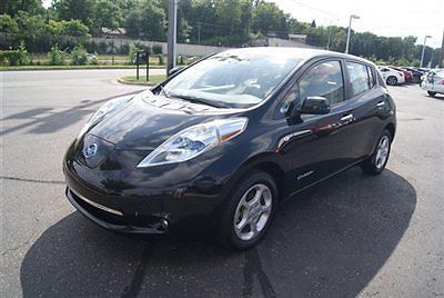 2011 leaf sl hb electric, navigation, rear camera, bluetooth, 35394 miles