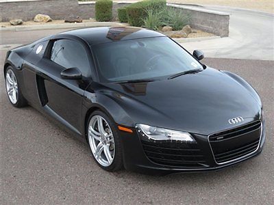 09 r8 12k quattro nav gps premium awd b&amp;o backup rtronic sports suede used