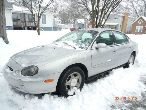 No reseve 1999 ford taurus lx sedan 4-door 3.0l