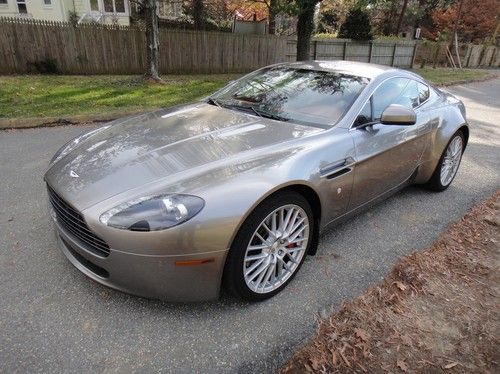 2010 aston martin v8 vantage 4.7l sportshift tungsten silver / chancellor red