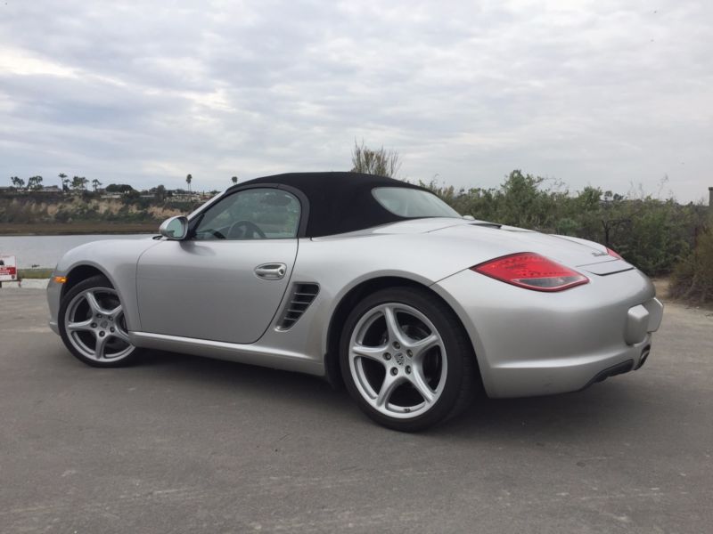 2011 porsche boxster