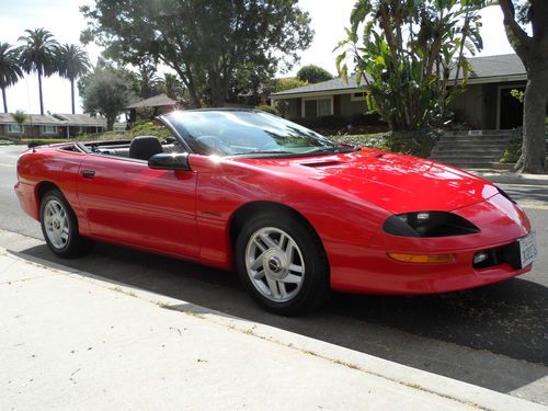 1994 chevrolet camaro convertible, no reserve!