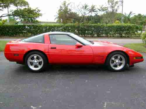 1991 Corvette - Red /Blk. 6 spd. 37000mi - Exc. Orig. Cond - Garage Kept, image 5