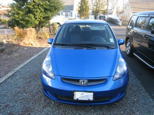 2007 honda fit base hatchback 4-door 1.5l