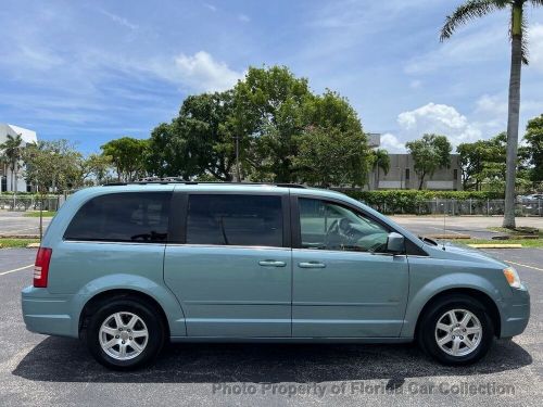2008 chrysler town &amp; country touring wagon stow n go