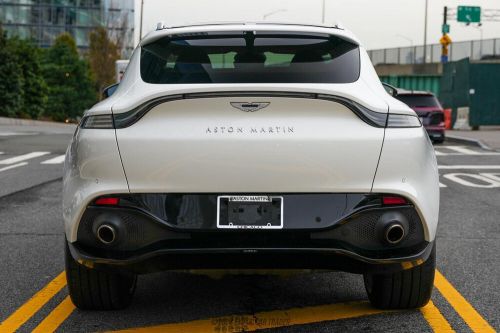 2021 ASTON MARTIN DBX, US $125,000.00, image 2