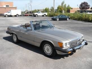 1987 silver 560sl!