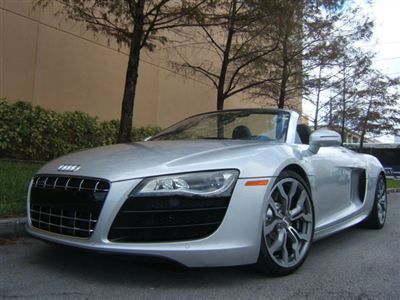 2011 audi r8 v1o spider  6 speed manual