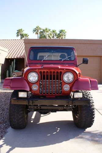 1981 jeep cj8 scrambler 4 in lift 35 inch tires with camaro iroc 350 v8 engine