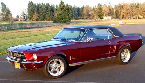Beautiful 1967 ford mustang coupe 289 v8 restomod c4 great pony! daily driver!