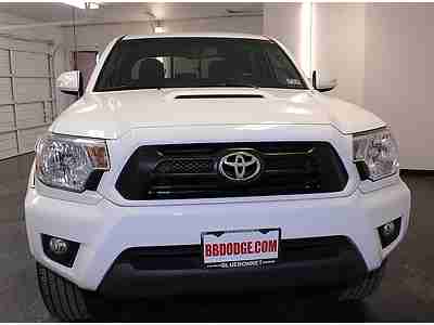 TRD Sport Nerf Bars Bed Liner MP3 Bluetooth Wireless SIRIUS XM Camera Alloy Rims, image 3