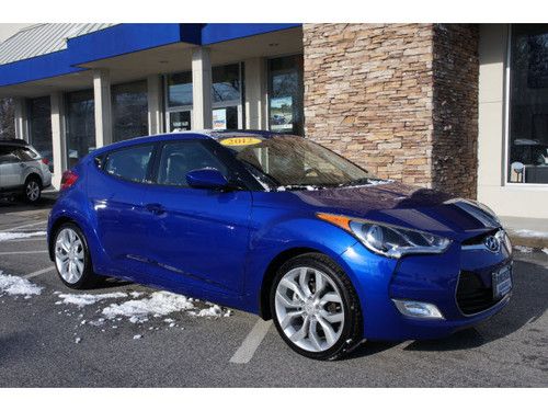 Stop!! l@@k 2012 hyundai veloster "like new" nada retail $19,325