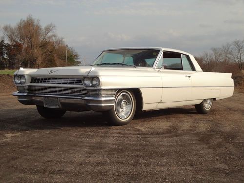 1964 cadillac coupe deville,