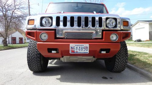 2004 hummer h2  very clean, babied, garage kept, non-smoker, lots of chrome