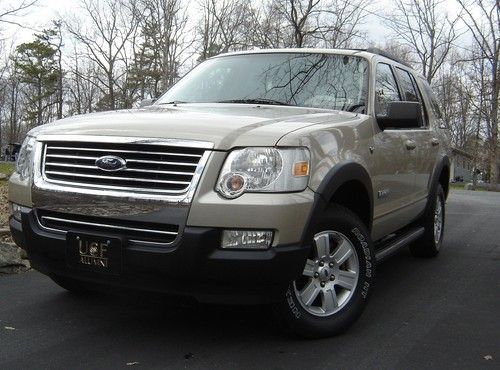 2007 ford explorer xlt - 4wd - v8 - tow package - leather - only 62k miles
