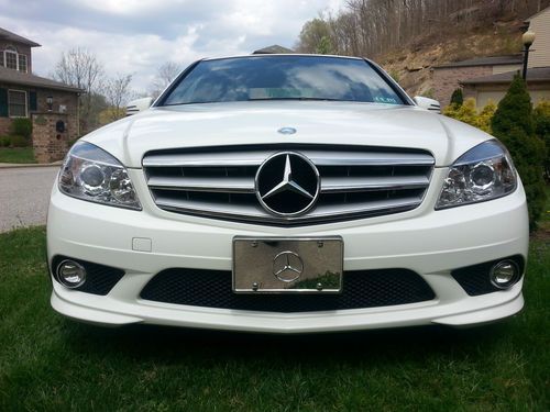 2010 mercedes c300, 32k miles, garaged, immaculate, white/black, 1 owner! carfax