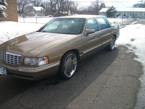 1998 cadillac deville base sedan 4-door 4.6l