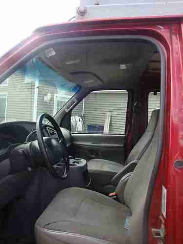 2001 Ford Econoline Van Boom Lift Truck Super Duty 35 Foot, image 9