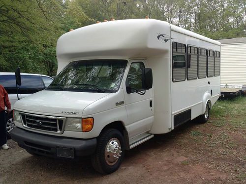 2006 ford e-450 super duty bus 2-door 6.8l