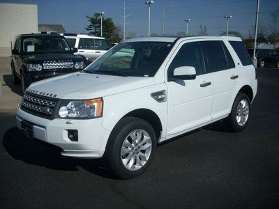 2012 lr2 hse     climate comfort pack     navigation     low miles!