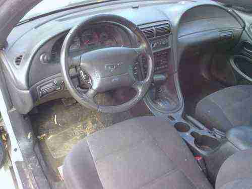 2002 Ford Mustang Base Coupe 2-Door 3.8L, image 6