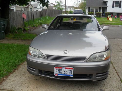 1994 lexus es300 4 door luxury sedan - runs great